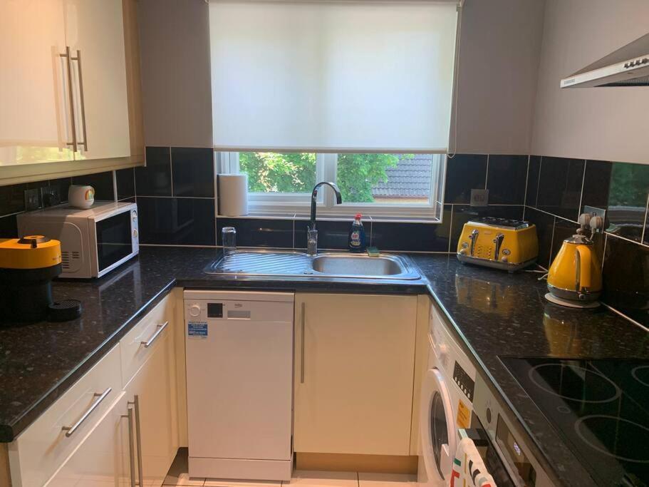 Appartamento Cosy One Bed Flat Free Parking Send Esterno foto